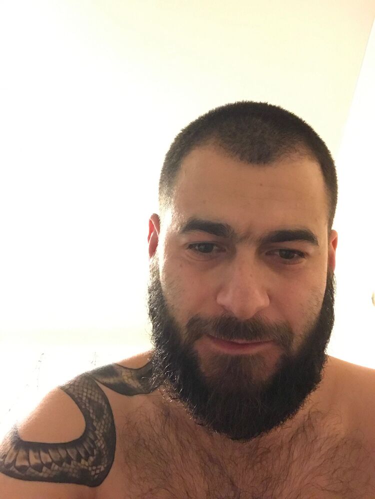  46989488  , 34 ,    