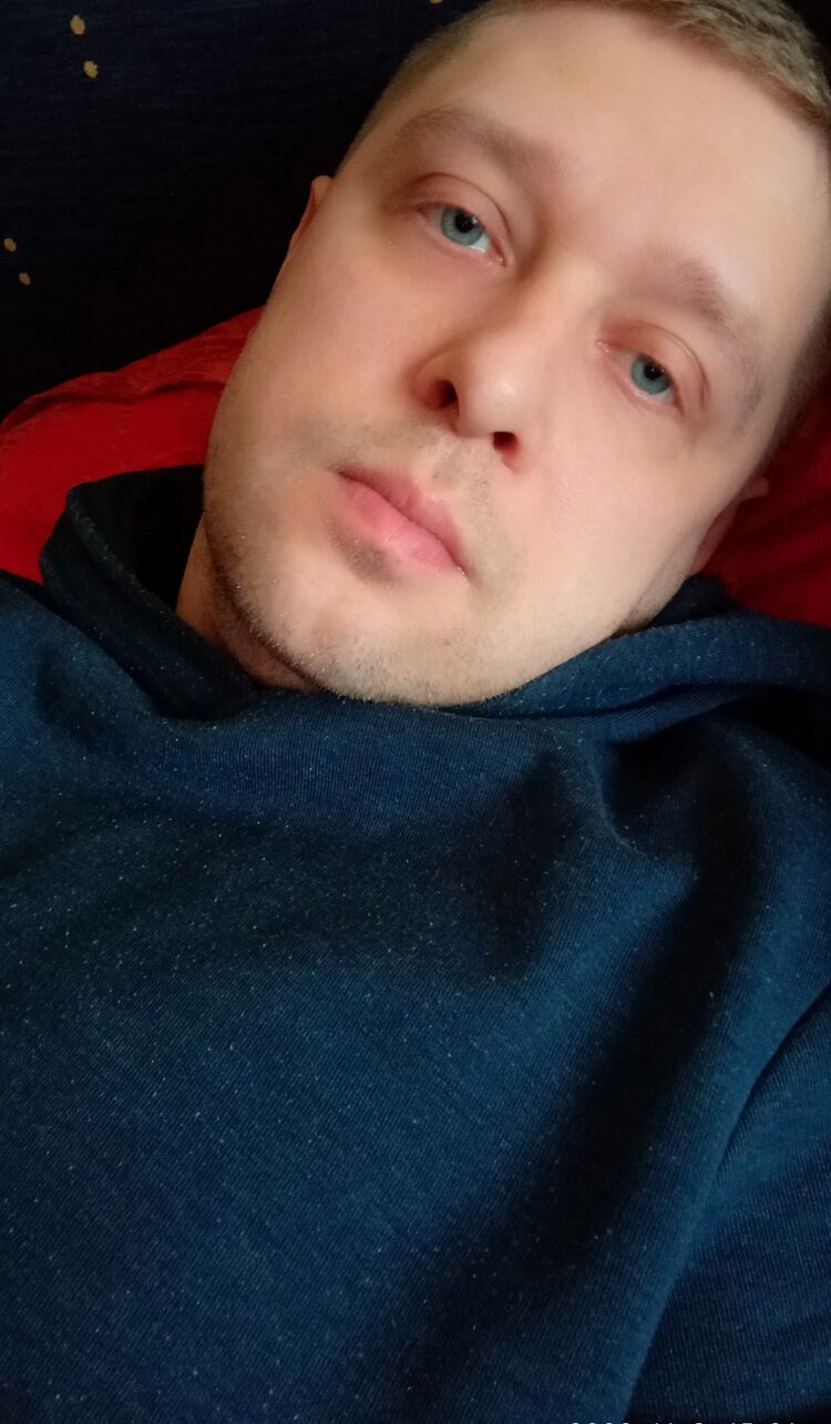  35672468  , 33 ,    