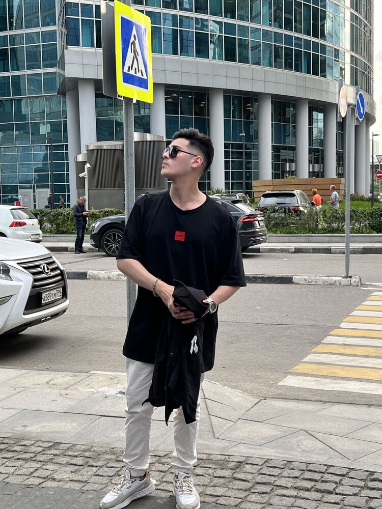  53679838  , 22 ,    -