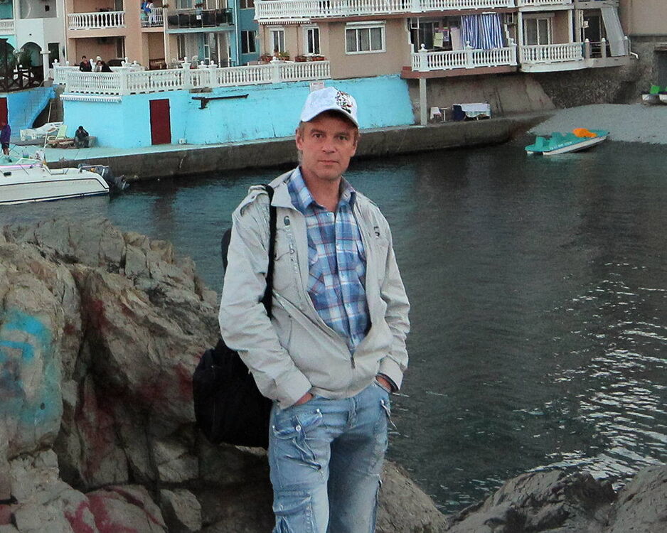  ,   Sergey Nik, 45 ,   ,   , c 