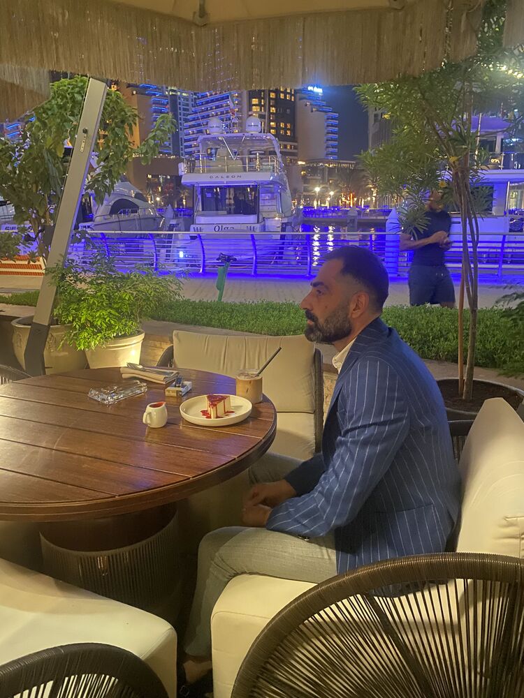  ,   Avetis, 40 ,   ,   , c 