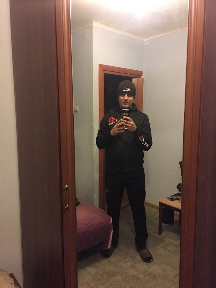  14499478  , 35 ,    