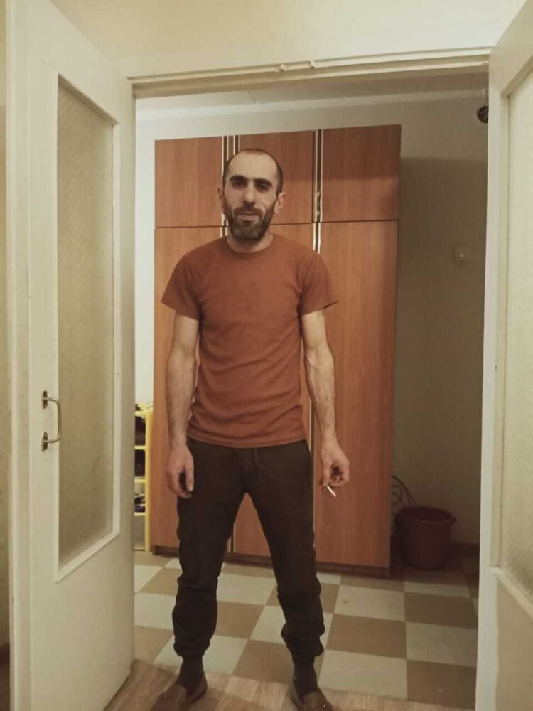  36266888  Norik, 38 ,    -