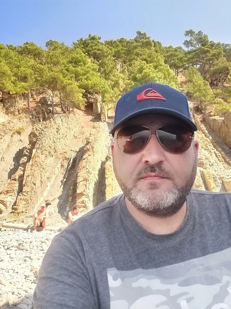  --,   , 48 ,     , c 