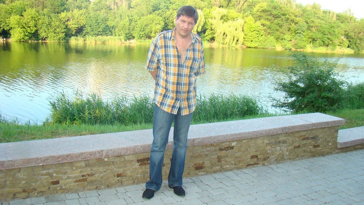  ,   Ozy, 53 ,   