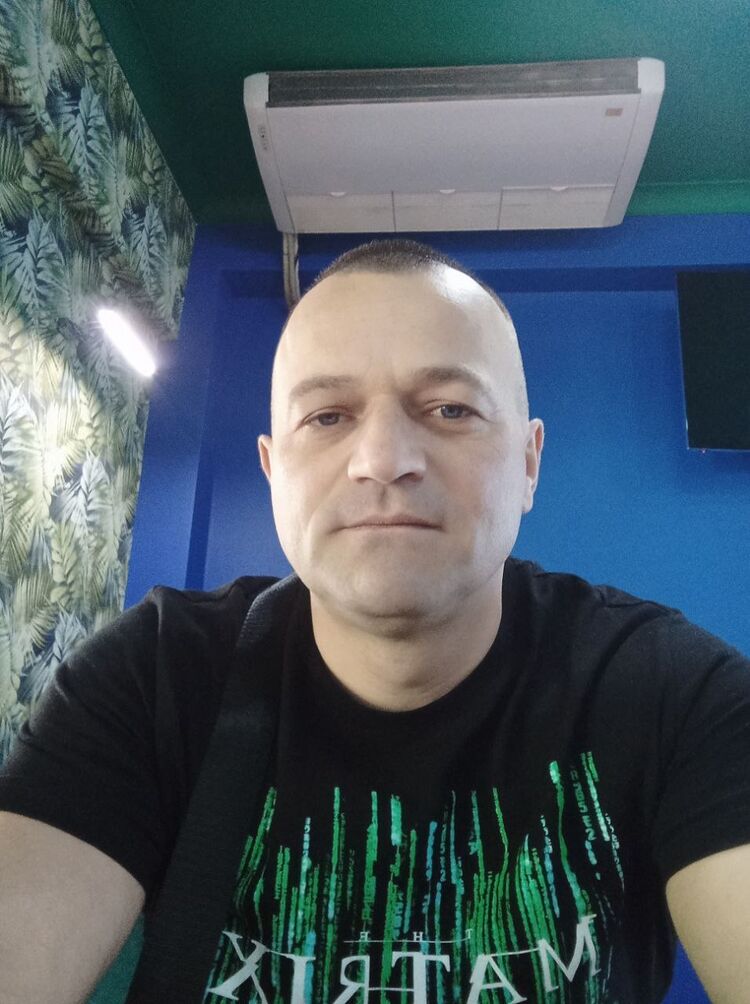  48415208  Vitalii, 39 ,    