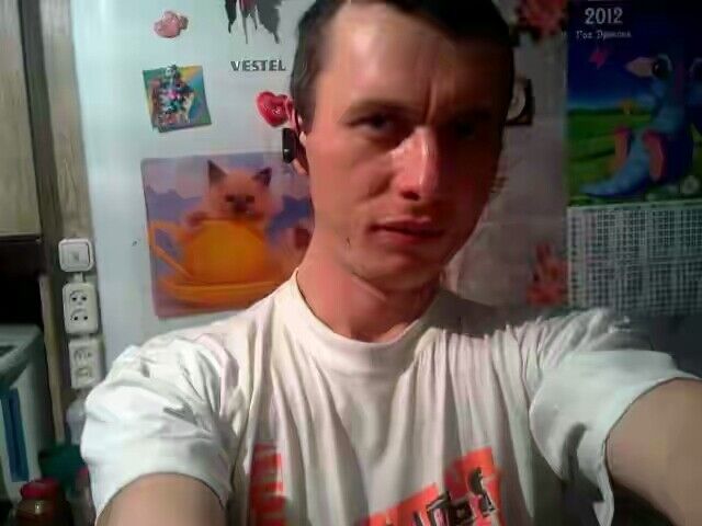  6534188  EVGENY, 45 ,    