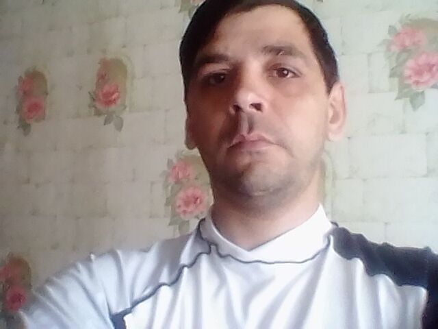  27009518  , 37 ,    