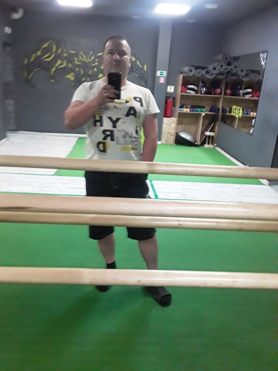  39844528  , 45 ,    