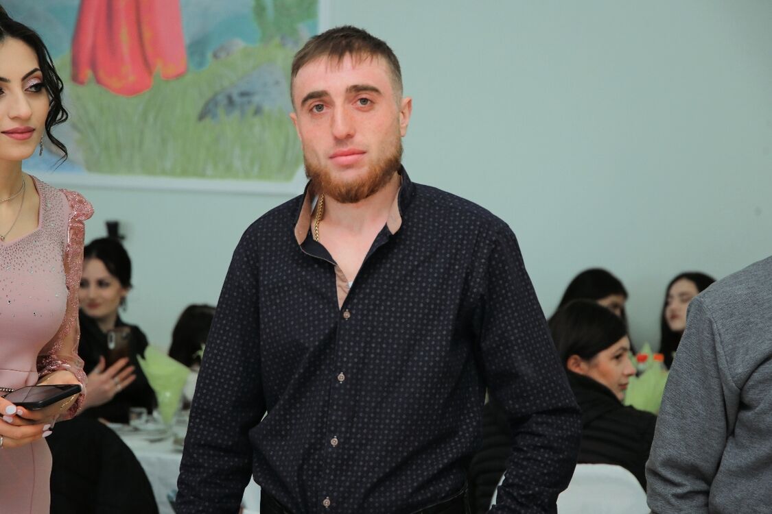 ���� 42560388 ����� ARMEN, 24 ����, ���� ���������� � ������