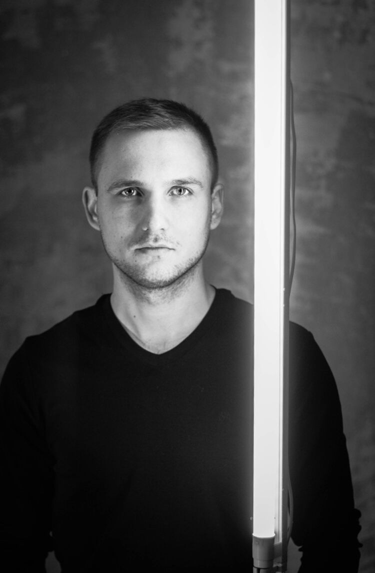 ���� 25681738 ������� ����, 35 ���, ���� ���������� � ������