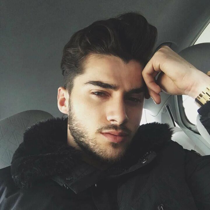  42025478  Arman, 33 ,    