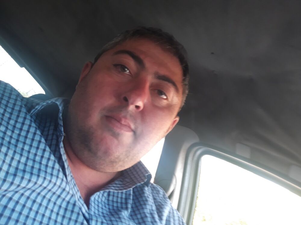  18278958  Fazil, 44 ,    