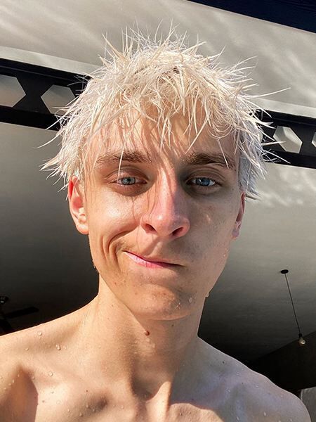 ���� 23108928 ����� ����, 22 ����, ���� ���������� � ������