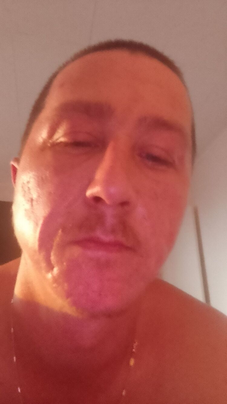  52053149  , 34 ,    