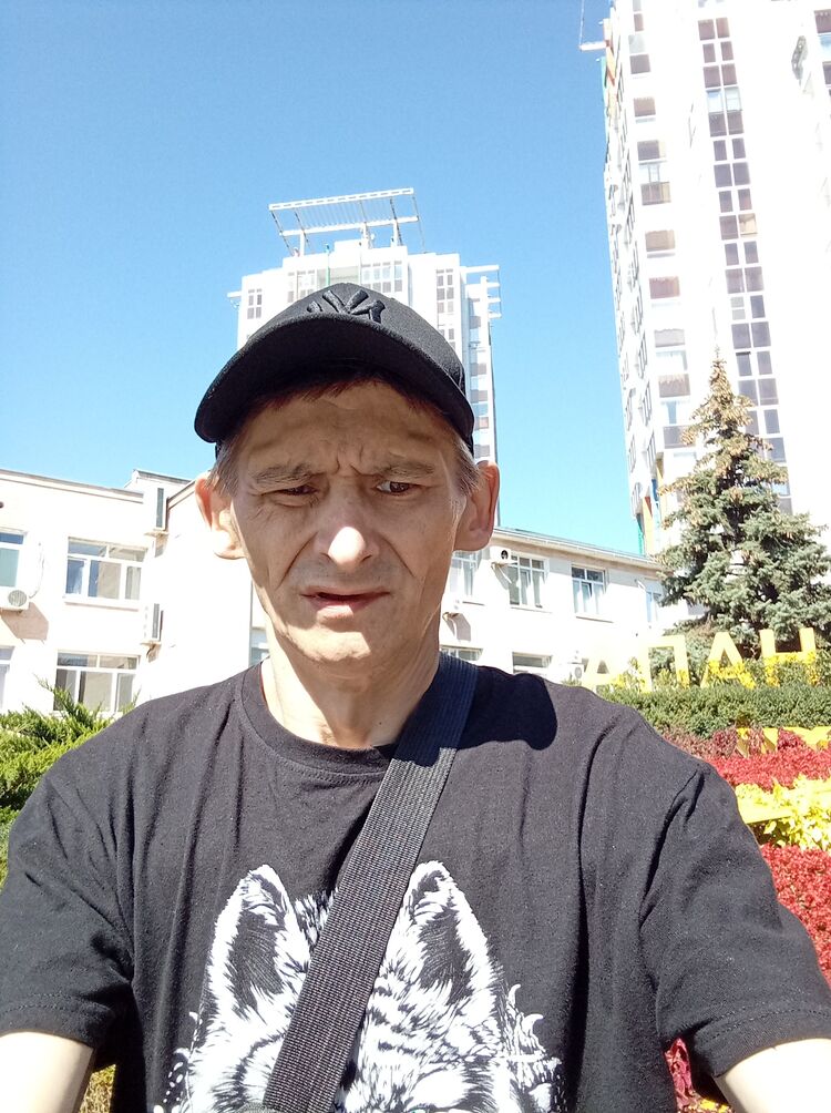  38061228  , 48 ,    