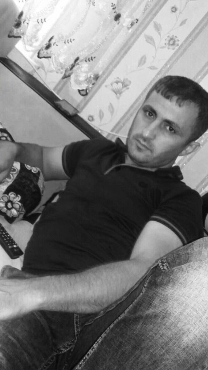  13272798  Yusif, 42 ,    