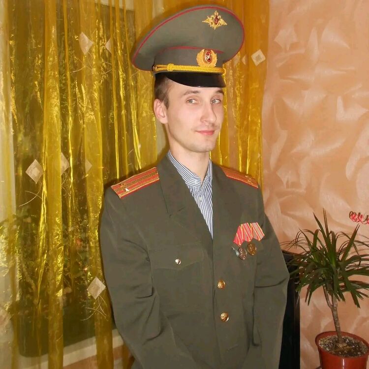  52995988  GrixaH, 33 ,    