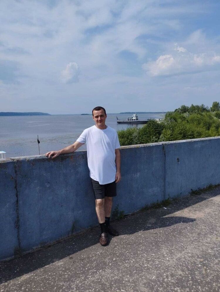  53677548  , 37 ,    -