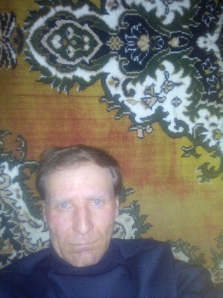  14774998  Sergei, 52 ,    