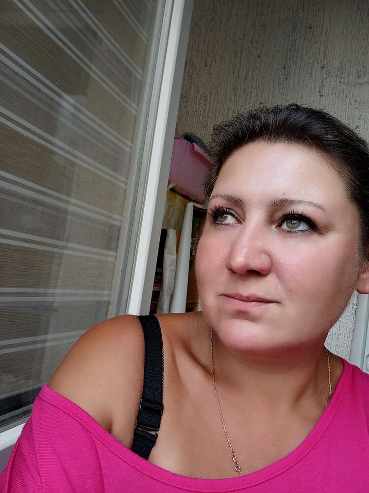  45076618  , 42 ,    