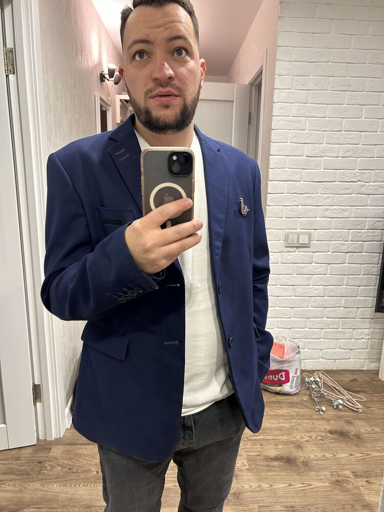  34268328  , 33 ,    
