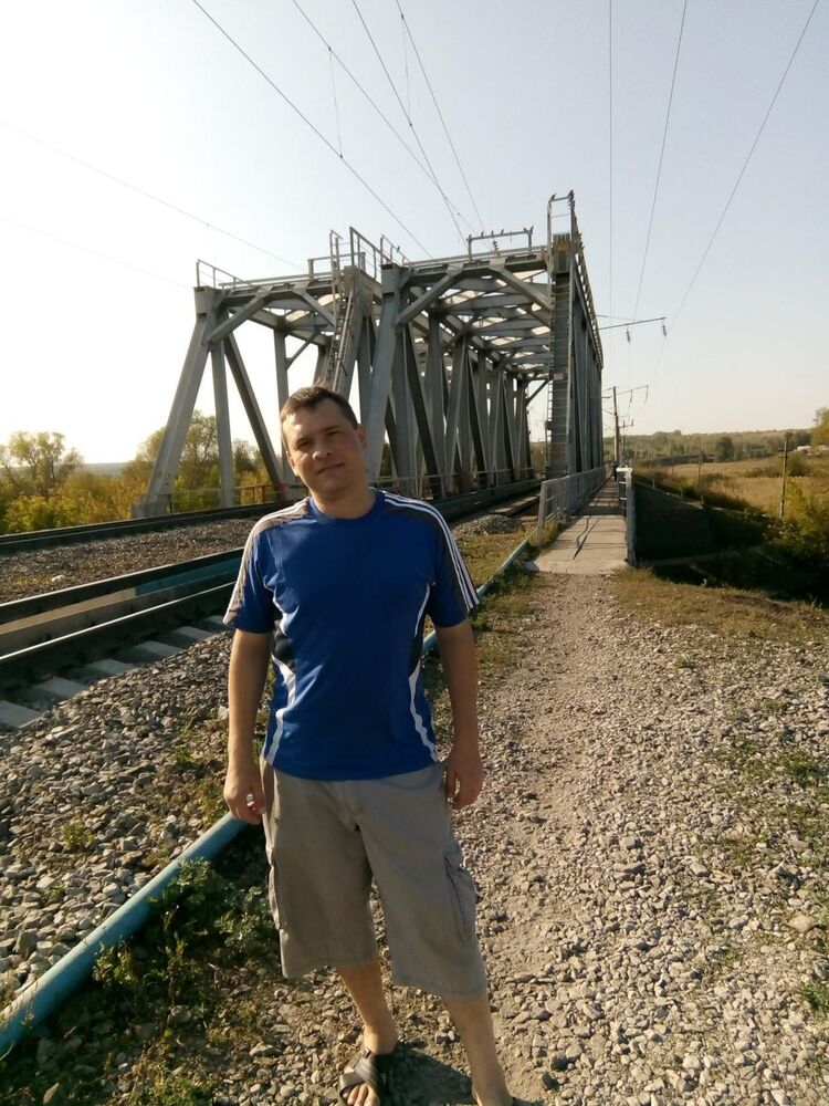  52552838  , 40 ,    
