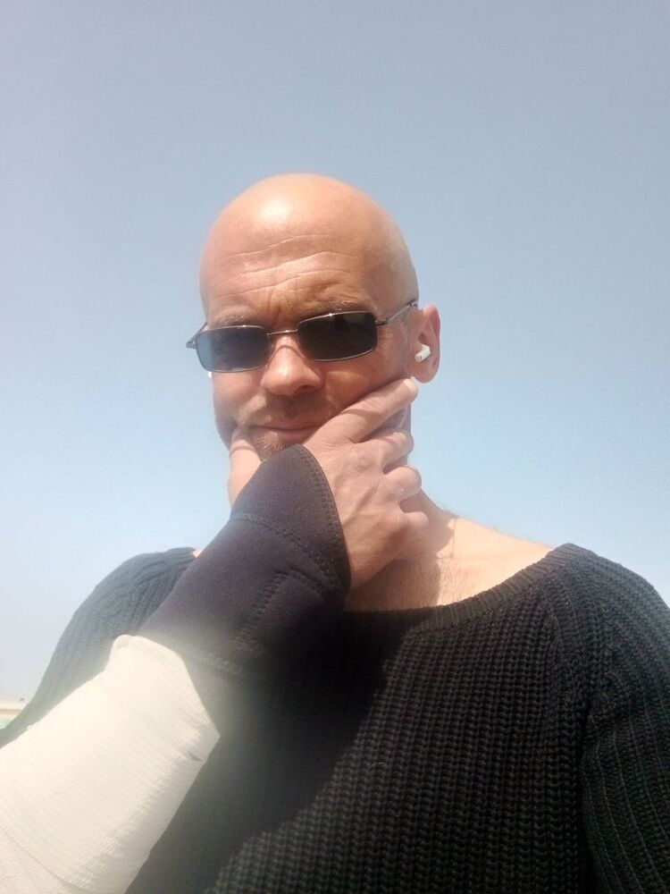  46557628  , 47 ,    