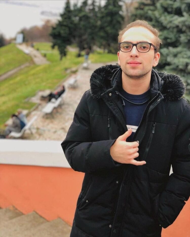  ,   Omar, 25 ,  