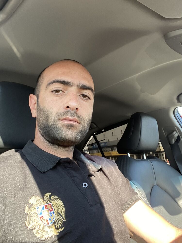  43680858  , 38 ,    