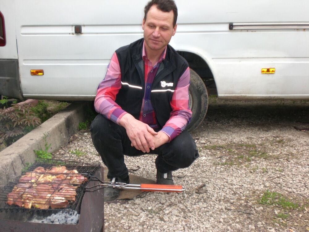  10765118  Gaina, 53 ,    