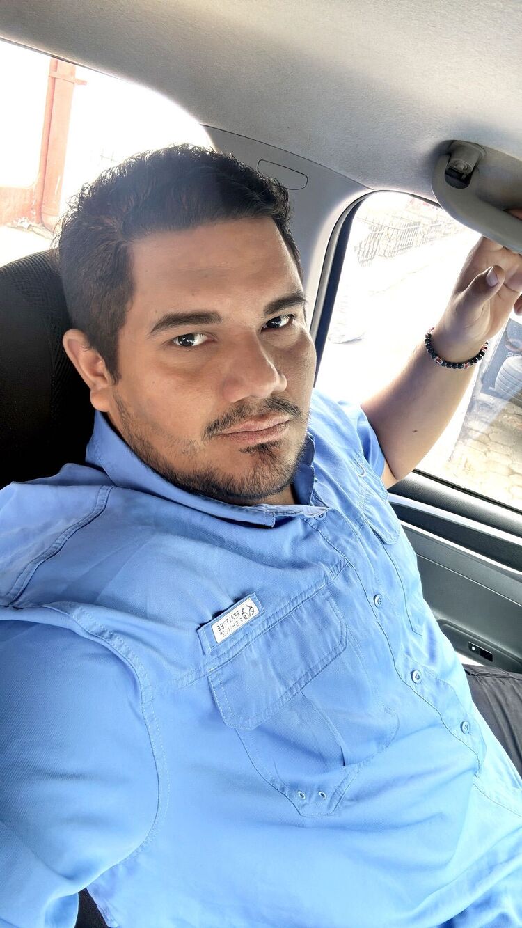  Guayaquil,   Kael, 28 ,   ,   , c 