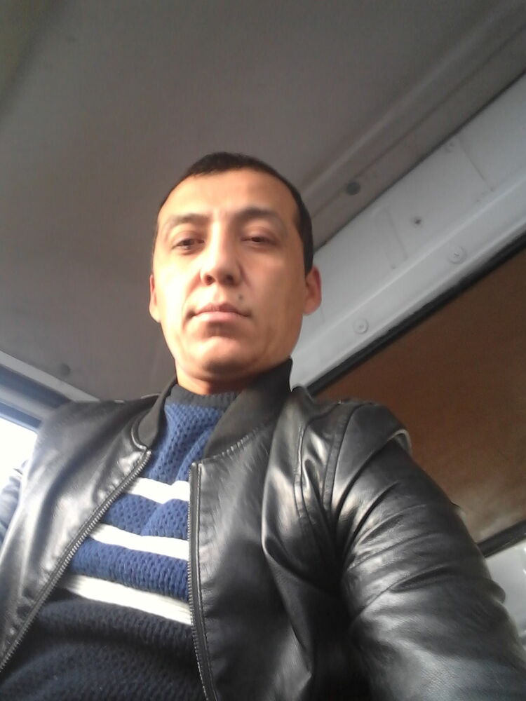  18167388  Ruslan, 34 ,    