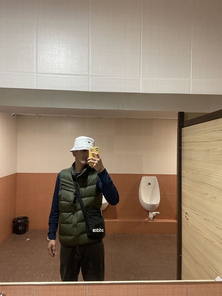  44024678  , 19 ,    