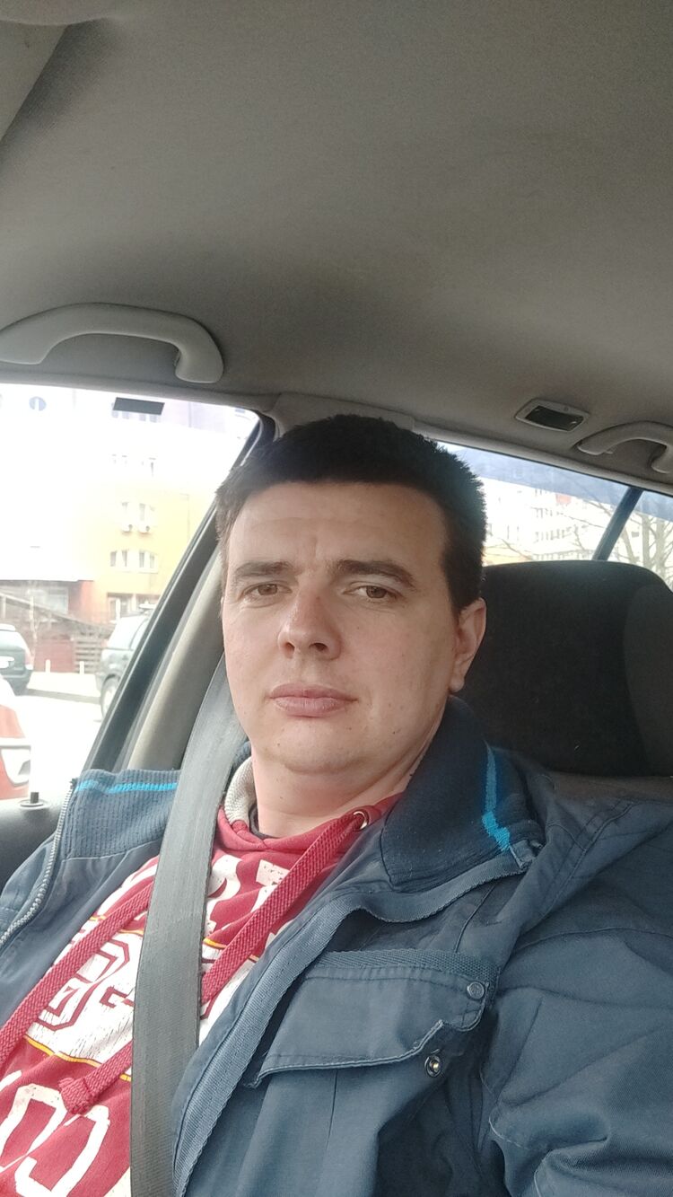  50685838  , 33 ,    