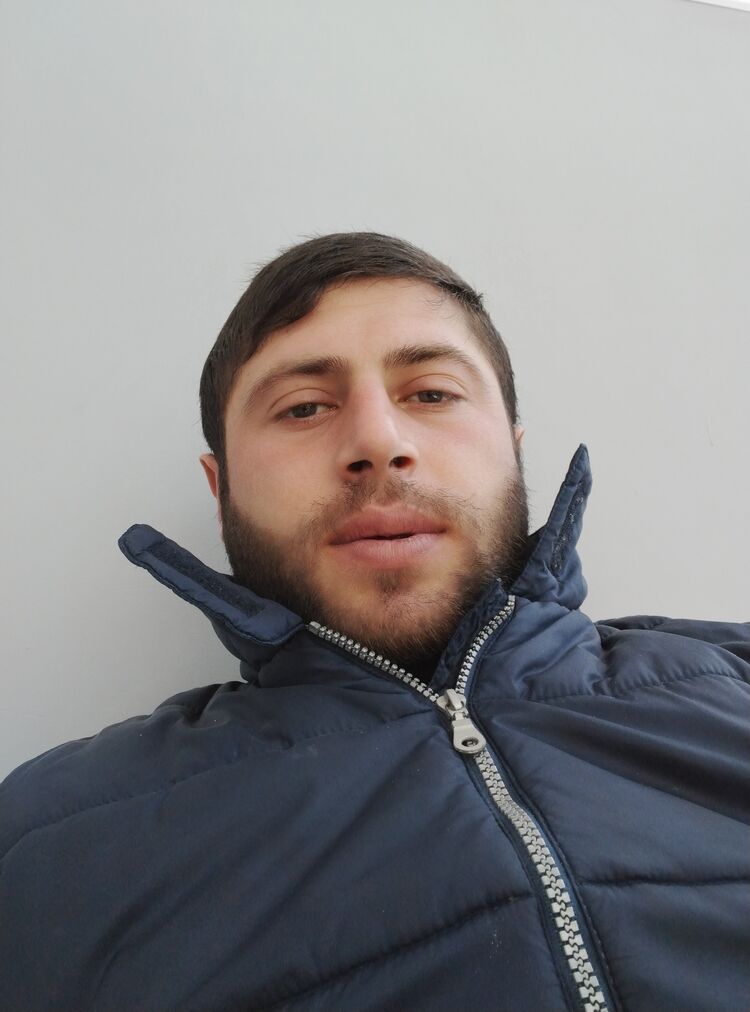  Straszyn,   Giorgi, 30 ,   ,   