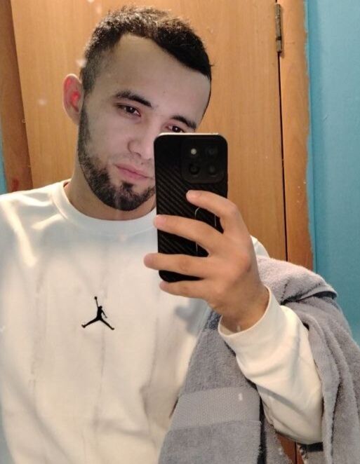  51637318  , 30 ,     