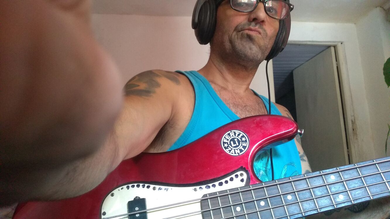  Mar del Plata,   Niki, 48 ,   ,   