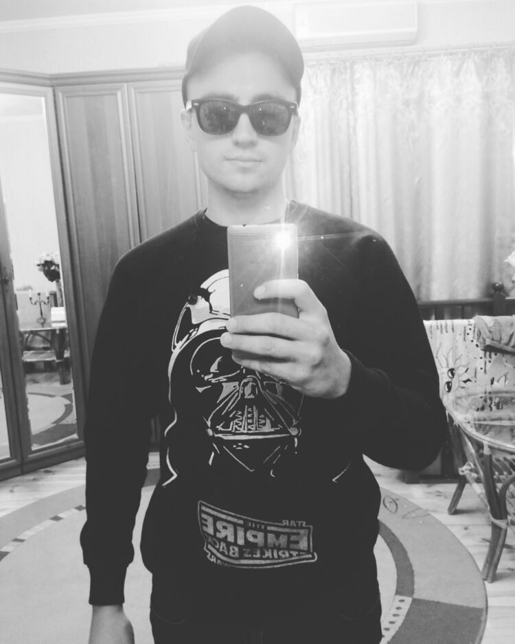  8763918  Sasha, 31 ,    