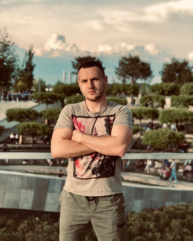  --,   Drago, 39 ,   ,   