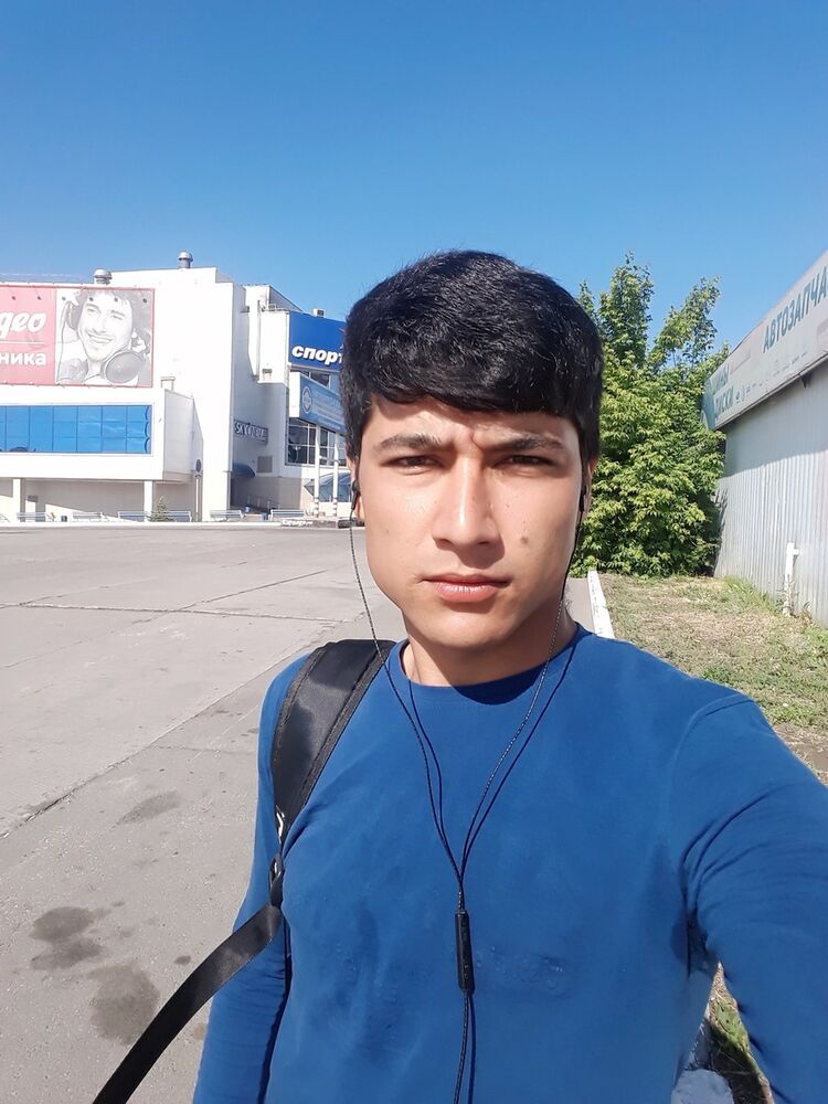  ,   FIRUZ XUJAEV, 28 ,   ,   , c 