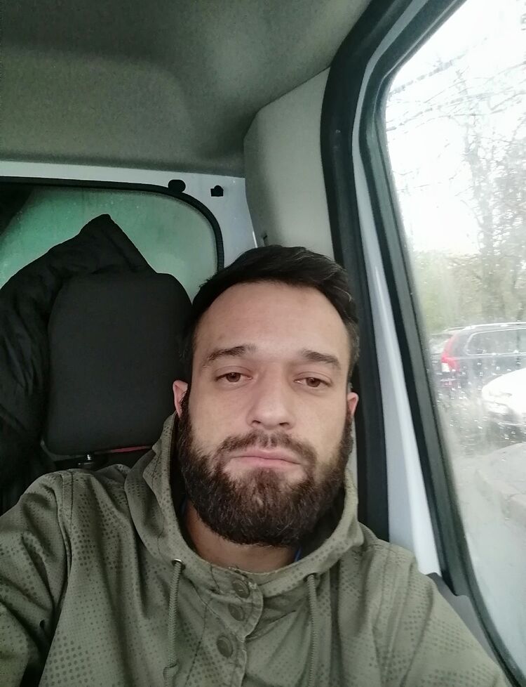  37451668  , 35 ,    