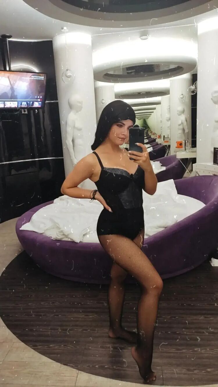 ,   , 27 ,   ,   