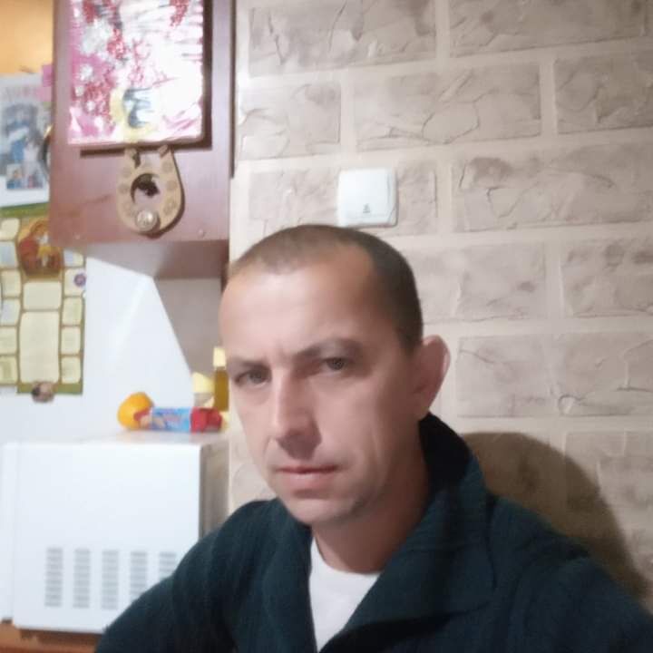  24242168  , 45 ,    