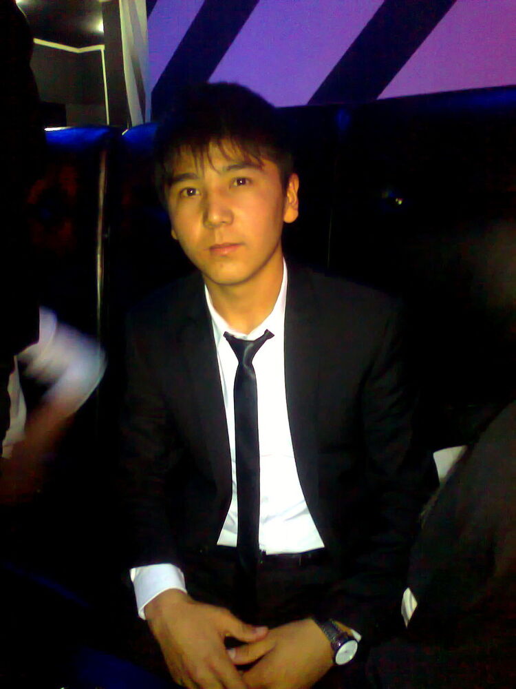  5430728  Ruslan, 32 ,    