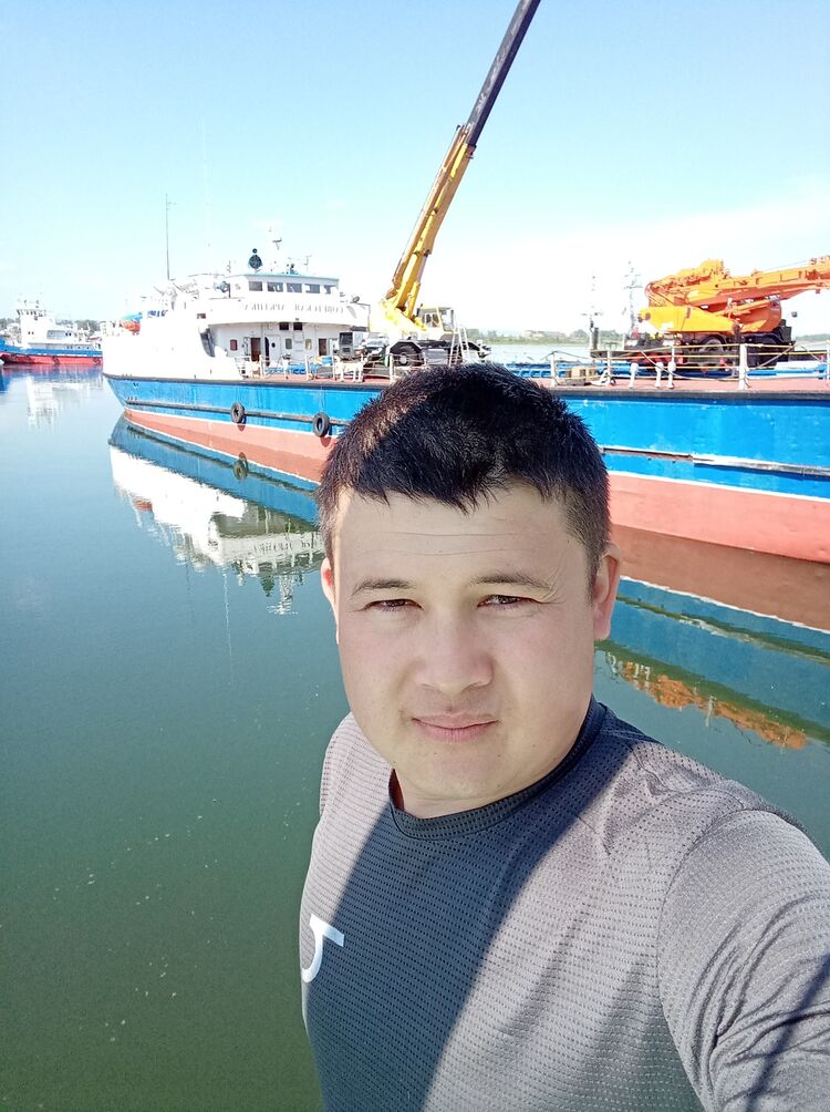  35882458  , 30 ,    