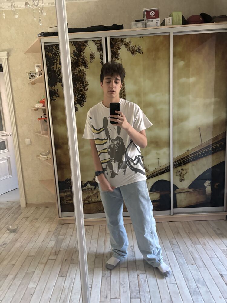  48736798  , 18 ,    