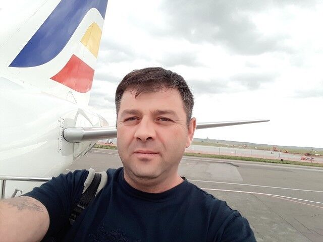 ���� 10521438 ������� �������, 44 ����, ���� ���������� � Wiesbaden