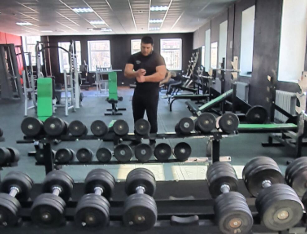  ,   Orkhan, 35 ,   ,   , c , 
