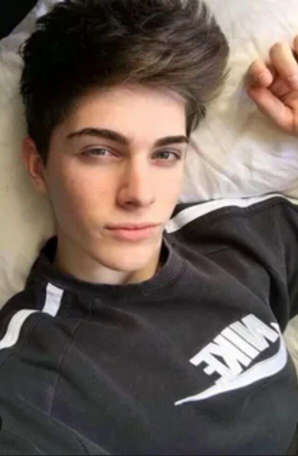  50886728  Sharifjon, 22 ,    